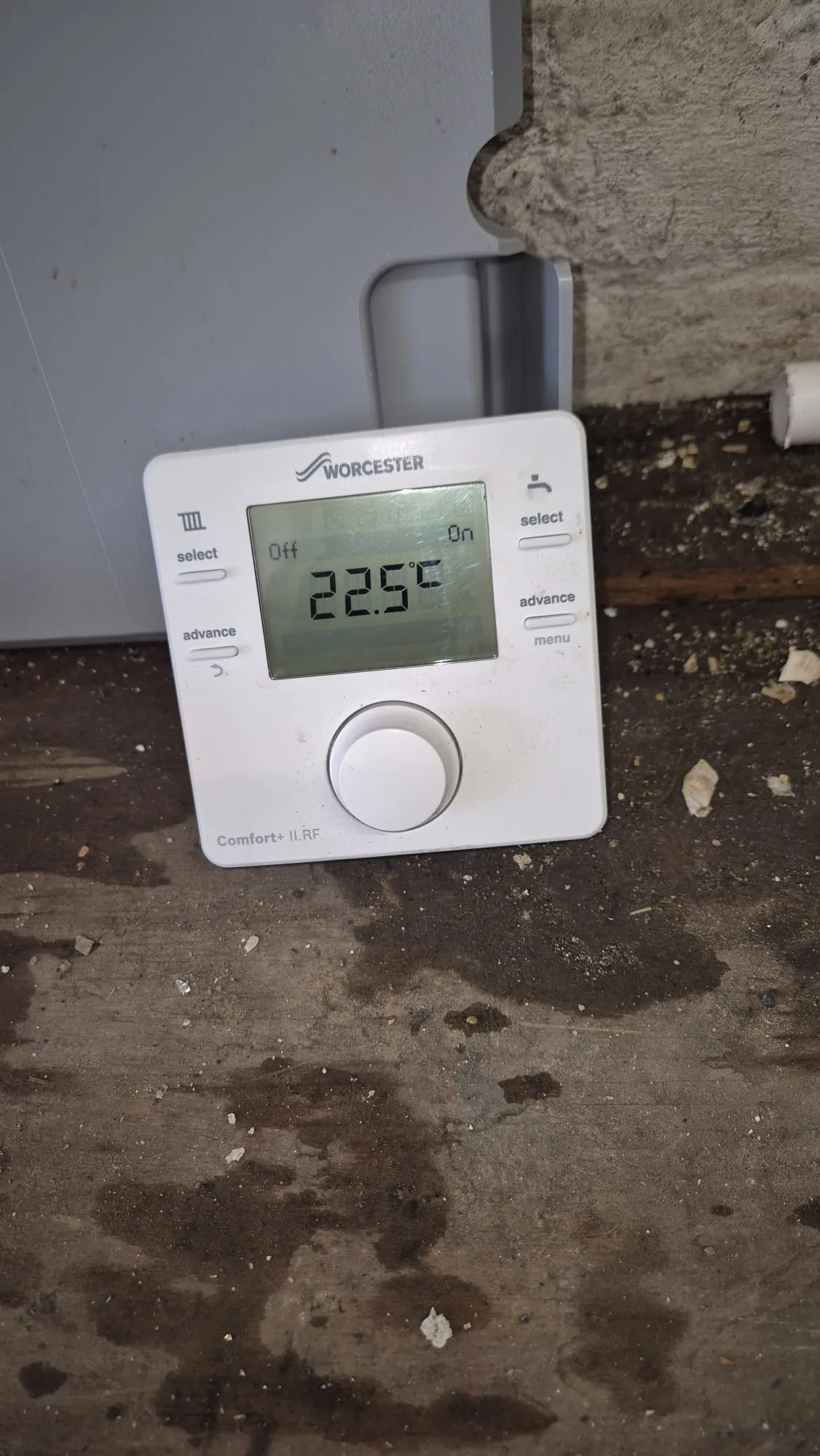 Worcester Comfort+ II RF wireless programmable thermostat before mounting — this is what satisfies the Boiler Plus control requirement.